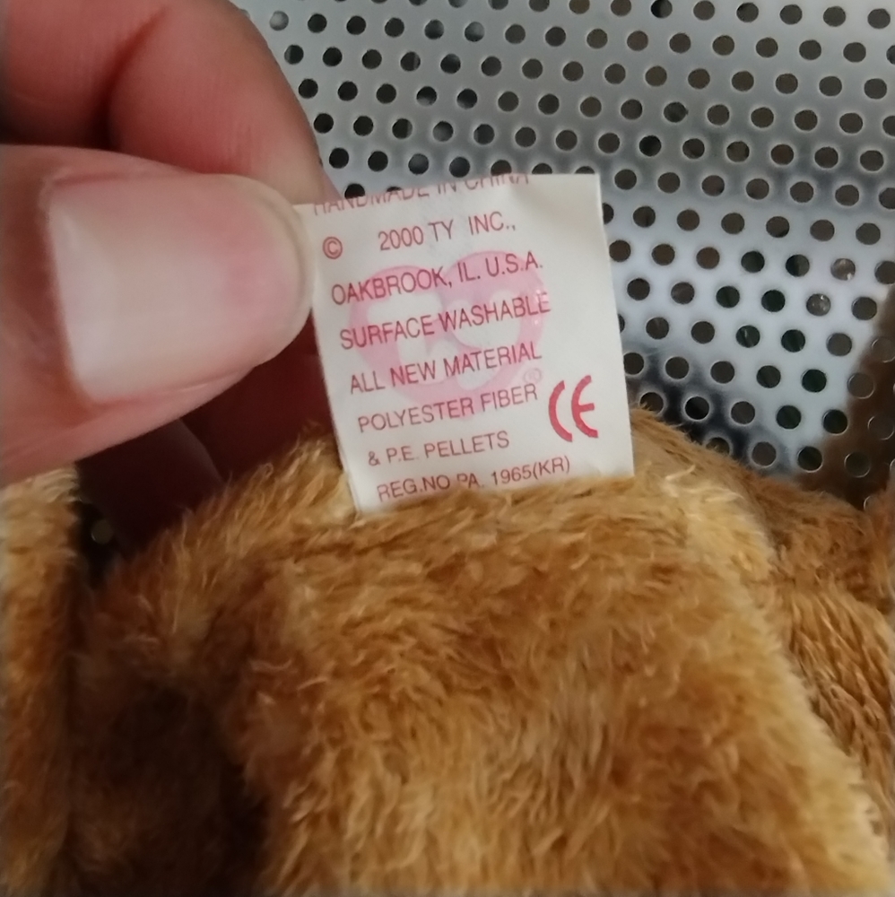 Ty Beanie Babies - CASHEW the SUPER SOFT brown bear soft toy - Picture 15 of 15